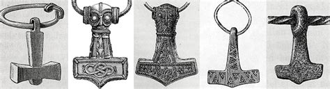 Hammer amulet of fortune